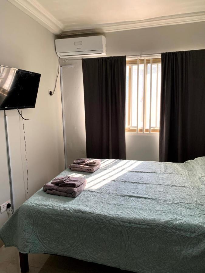S&B Suites Lungi 외부 사진