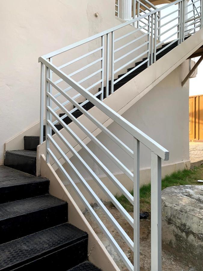 S&B Suites Lungi 외부 사진
